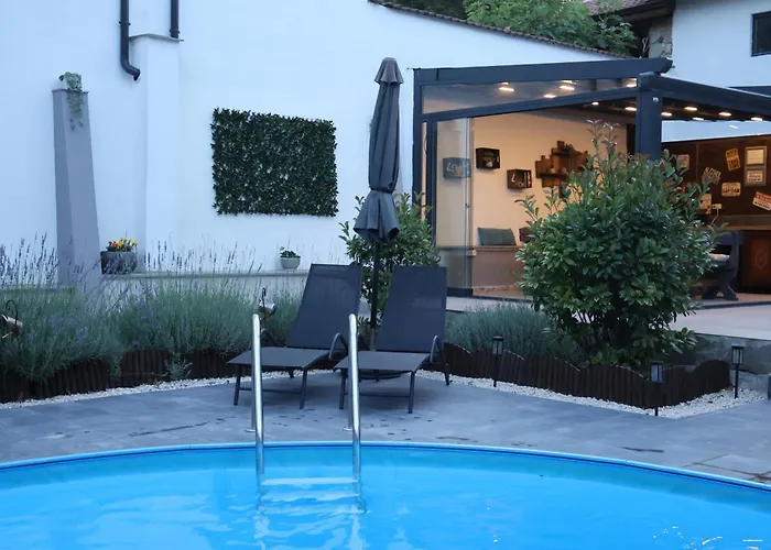 Serenity 빌라 발치크