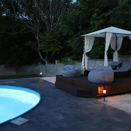 Serenity Villa